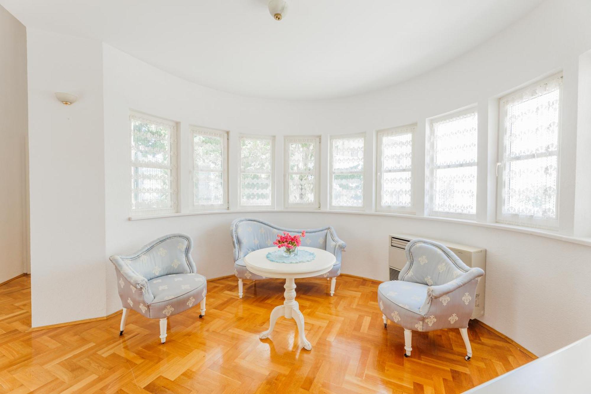 Villa Atrium Макарська Екстер'єр фото
